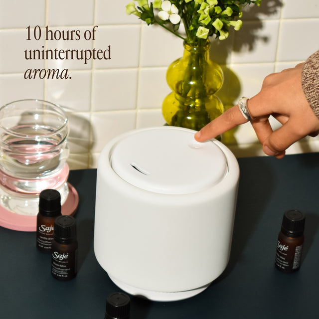 Aroma Halo & Unwind Harmonizing Diffuser Bundle - Saje Natural Wellness