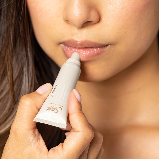 Lip Nourish