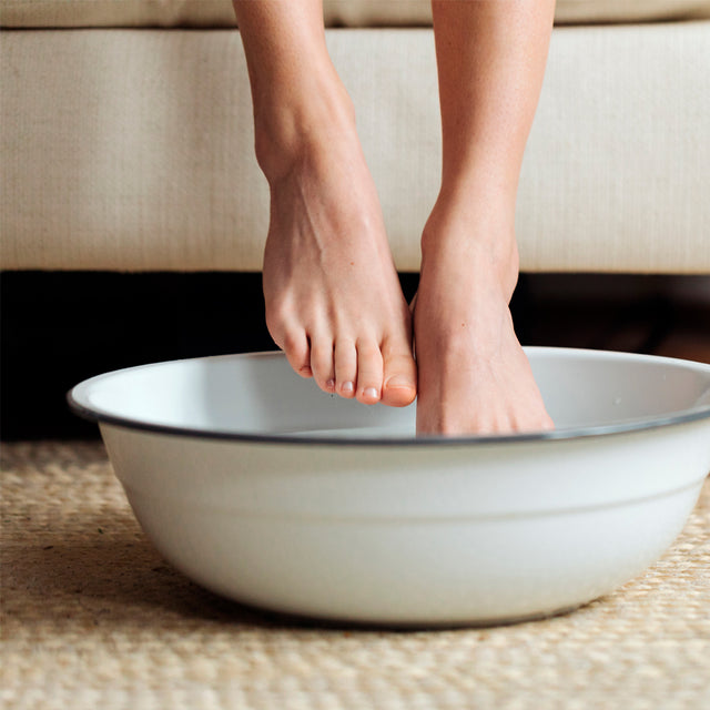 Pain Release Analgesic Bath Salt Soak - Saje Natural Wellness